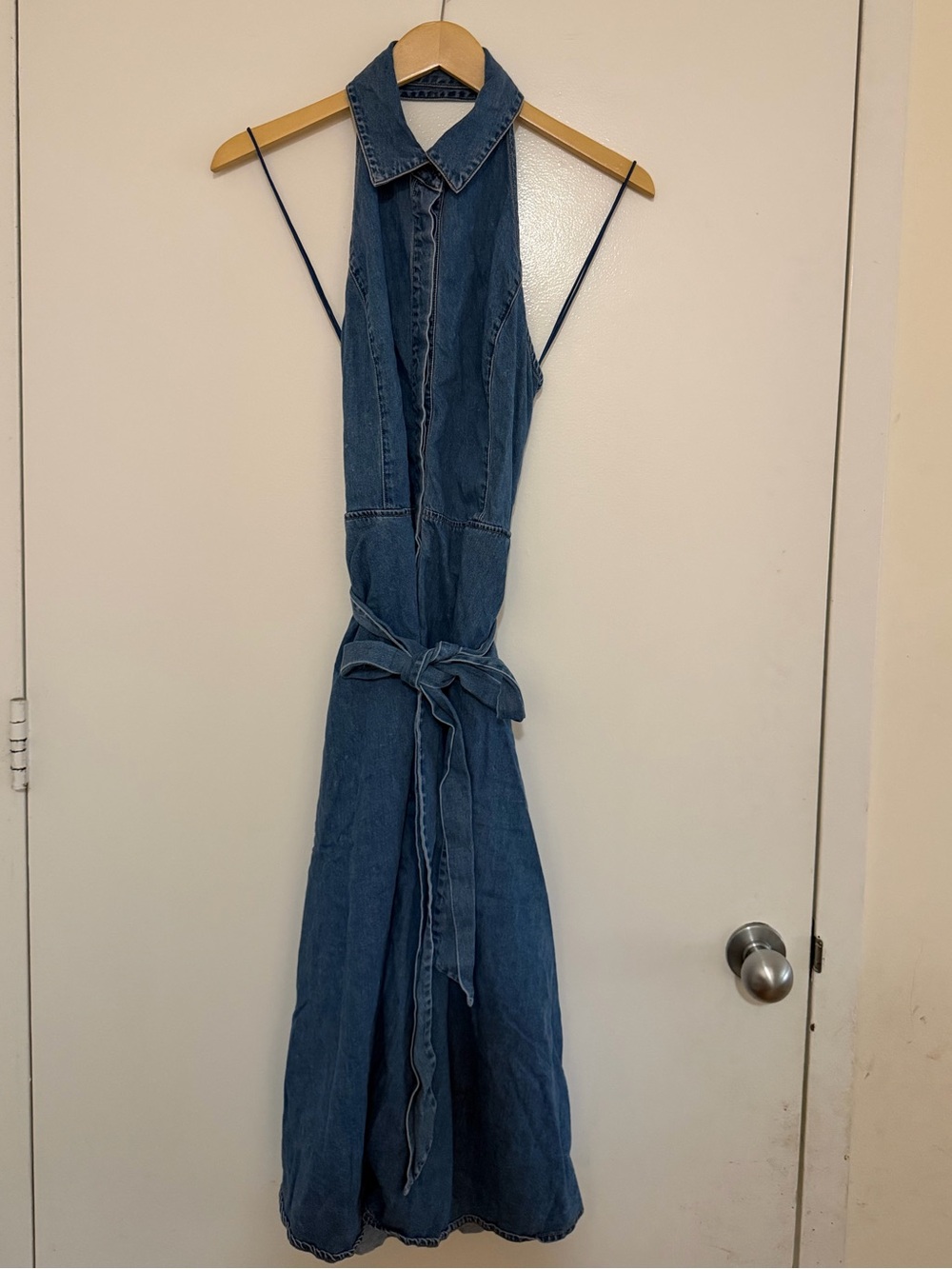 Alice + Olivia Denim Halter Tie-Waist Midi Dress in Blue - Picture 2 of 6